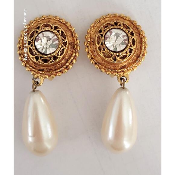 Pearl Diamond Gold Earrings Vintage Signed Designer Maxine Denker Clip-On - Picture 5 of 9